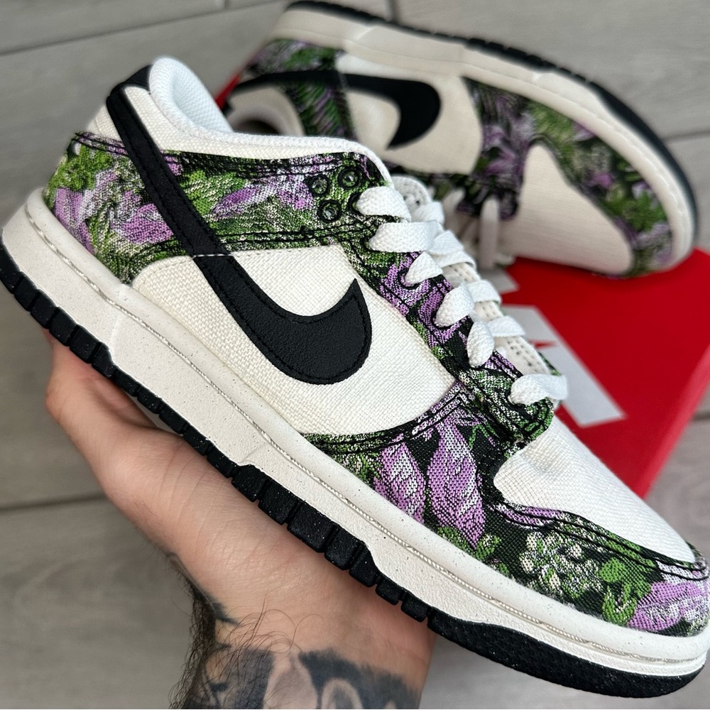 NIKE DUNK LOW FLORAL CREAM